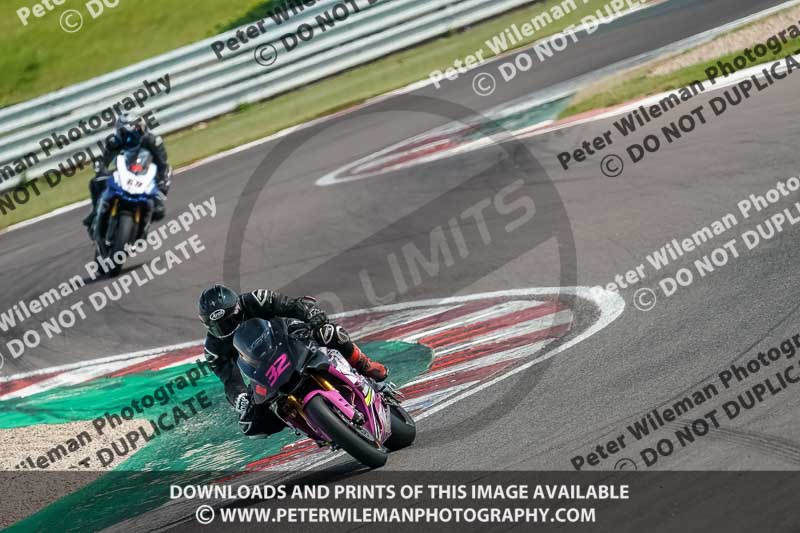 donington no limits trackday;donington park photographs;donington trackday photographs;no limits trackdays;peter wileman photography;trackday digital images;trackday photos